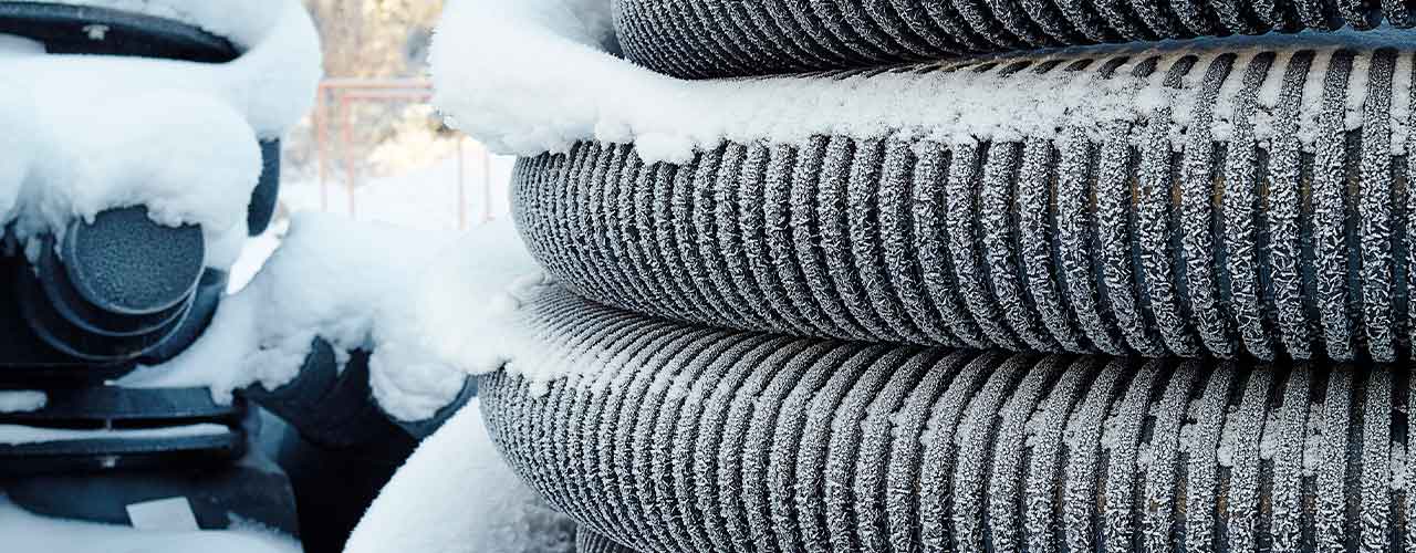 Vinteren kan være en udfordrende tid for dit kloaksystem. Når temperaturerne falder, kan frost og kulde forårsage betydelige skader og blokeringer