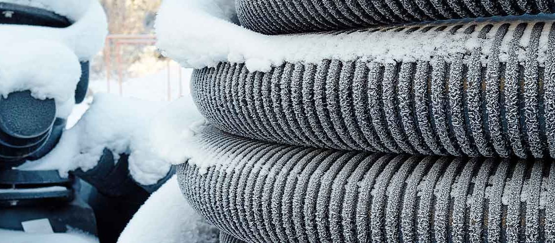 Vinteren kan være en udfordrende tid for dit kloaksystem. Når temperaturerne falder, kan frost og kulde forårsage betydelige skader og blokeringer